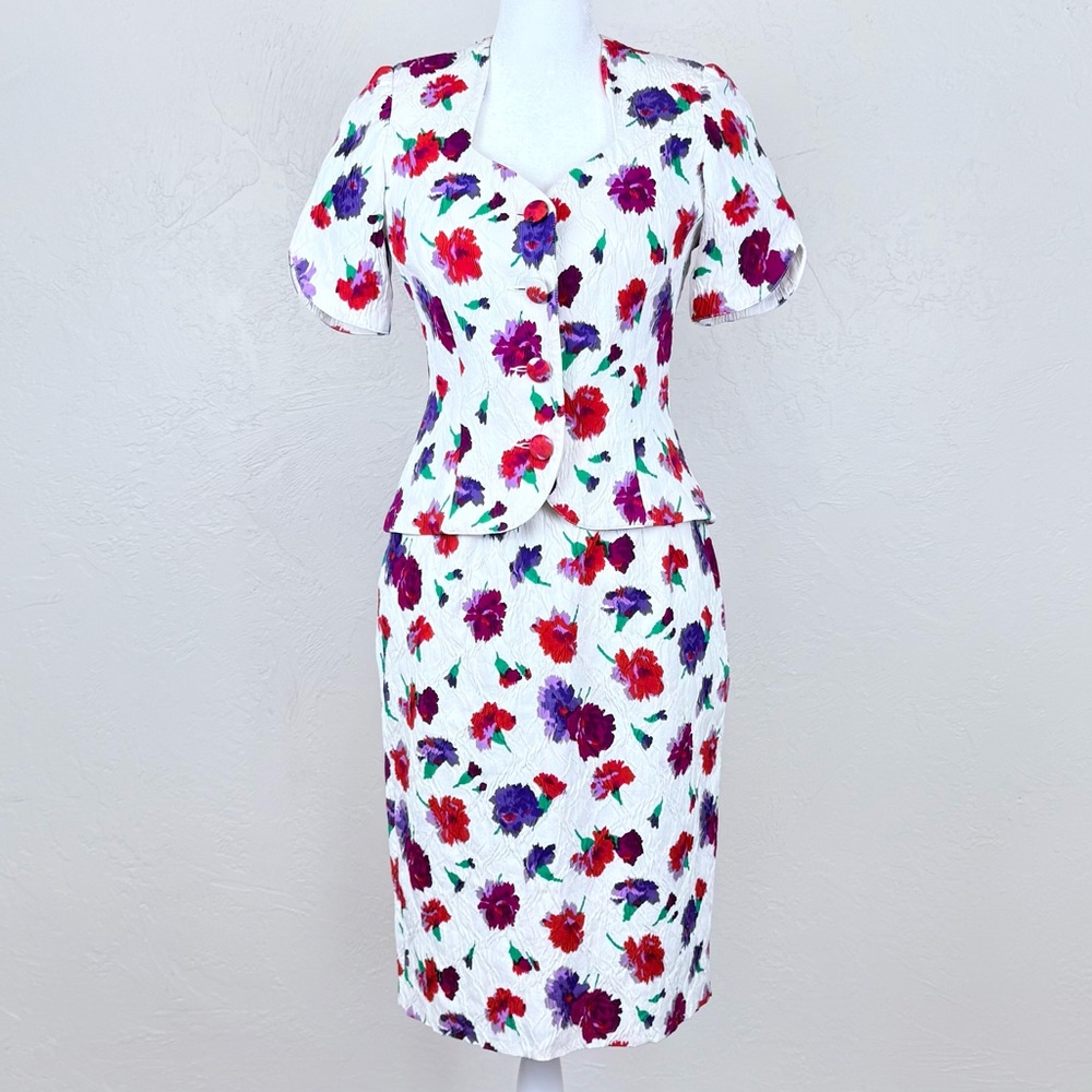 Vintage Caroline Charles London 1990s Floral Skirt Suit Short Sleeve Jacket S XS